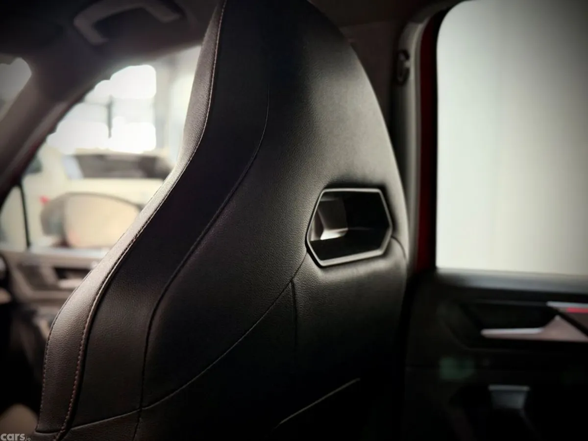 SEAT Tarraco Estate, Diesel, 2022, Red