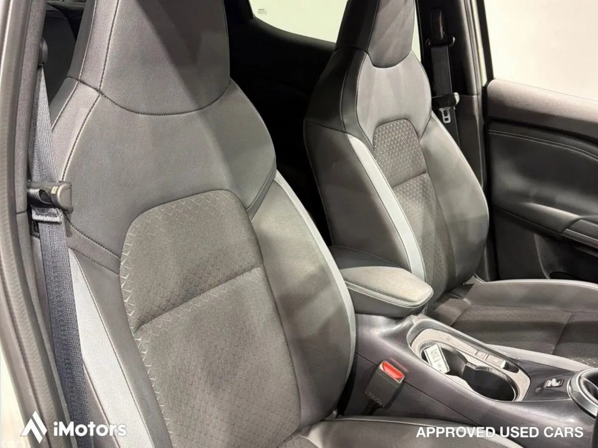 Nissan Juke SUV, Petrol, 2023, White