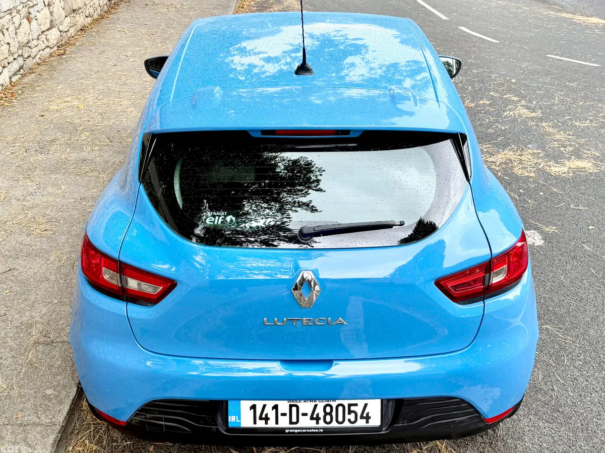 Renault Clio Hatchback, Petrol, 2014, Blue