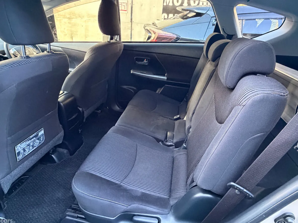 Toyota Prius Hatchback, Petrol Hybrid, 2018, Beige