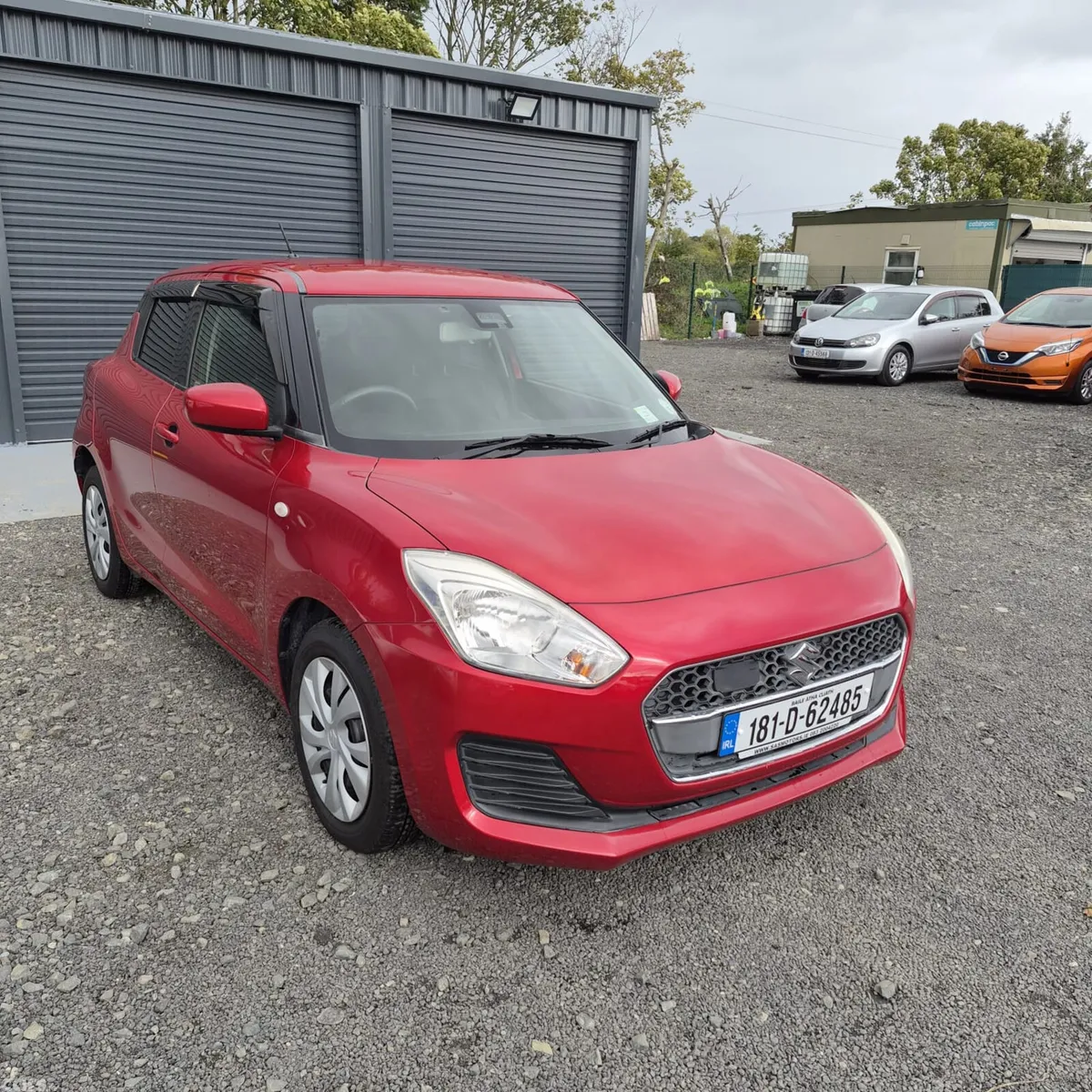 Suzuki Swift Hatchback, Petrol, 2018, Red