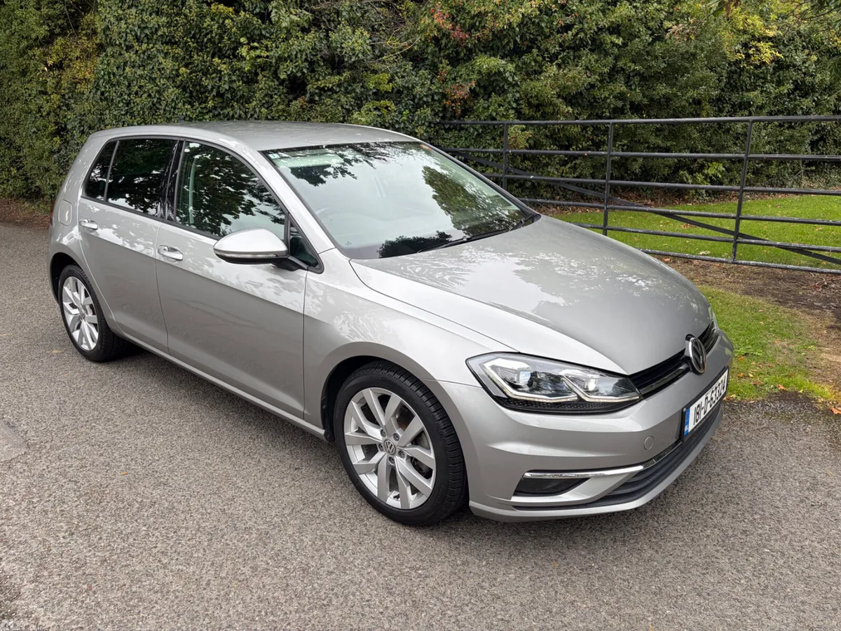 Volkswagen Golf Hatchback, Petrol, 2018, Silver