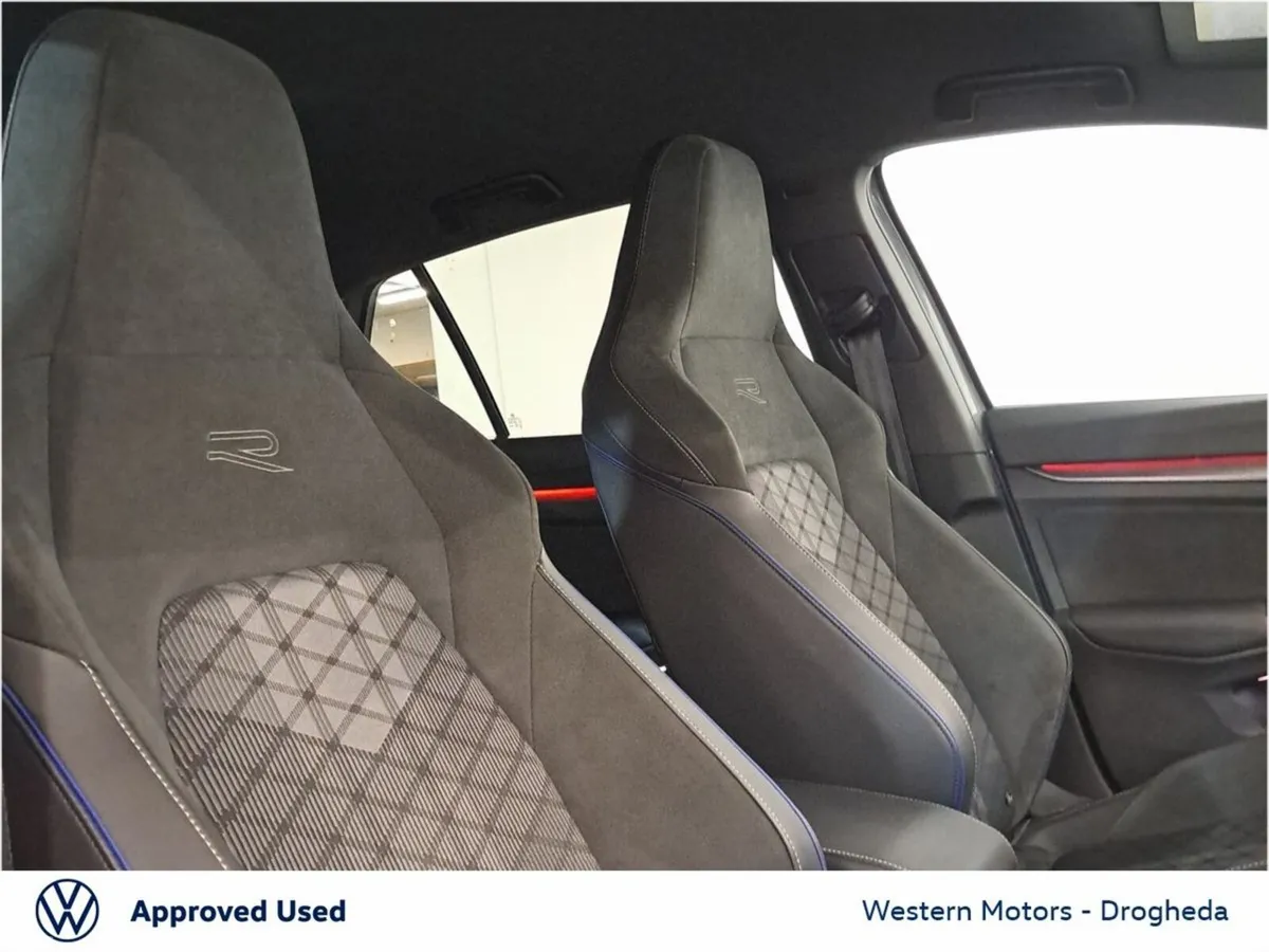Volkswagen Golf Hatchback, Diesel, 2026, Grey