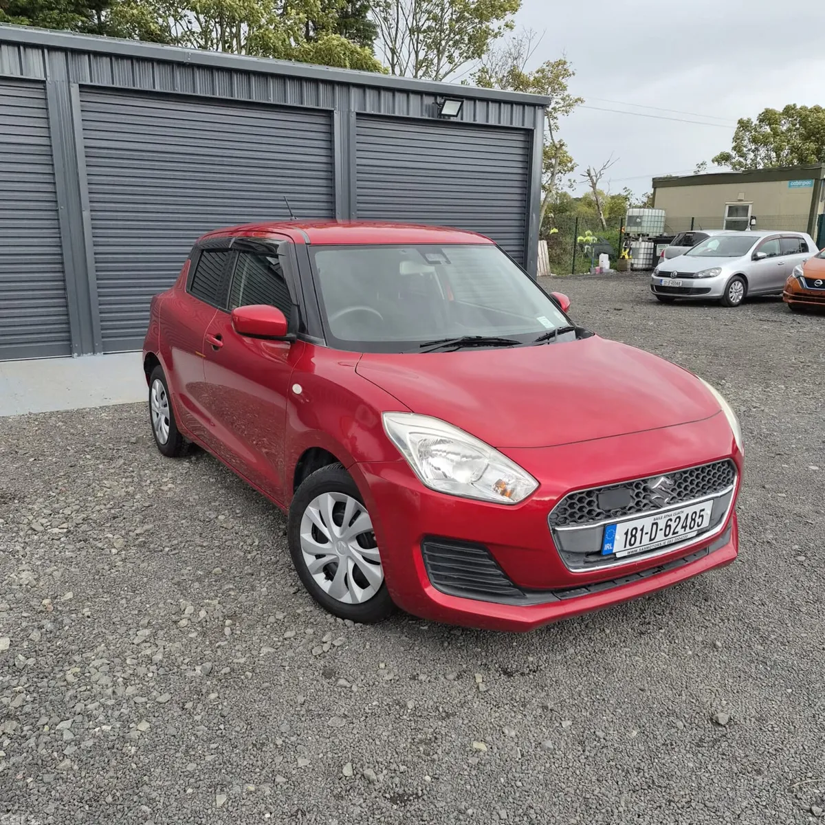 Suzuki Swift Hatchback, Petrol, 2018, Red