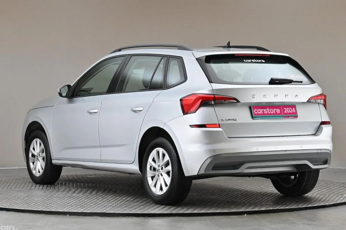 Skoda Kamiq Hatchback, Petrol, 2024, Grey