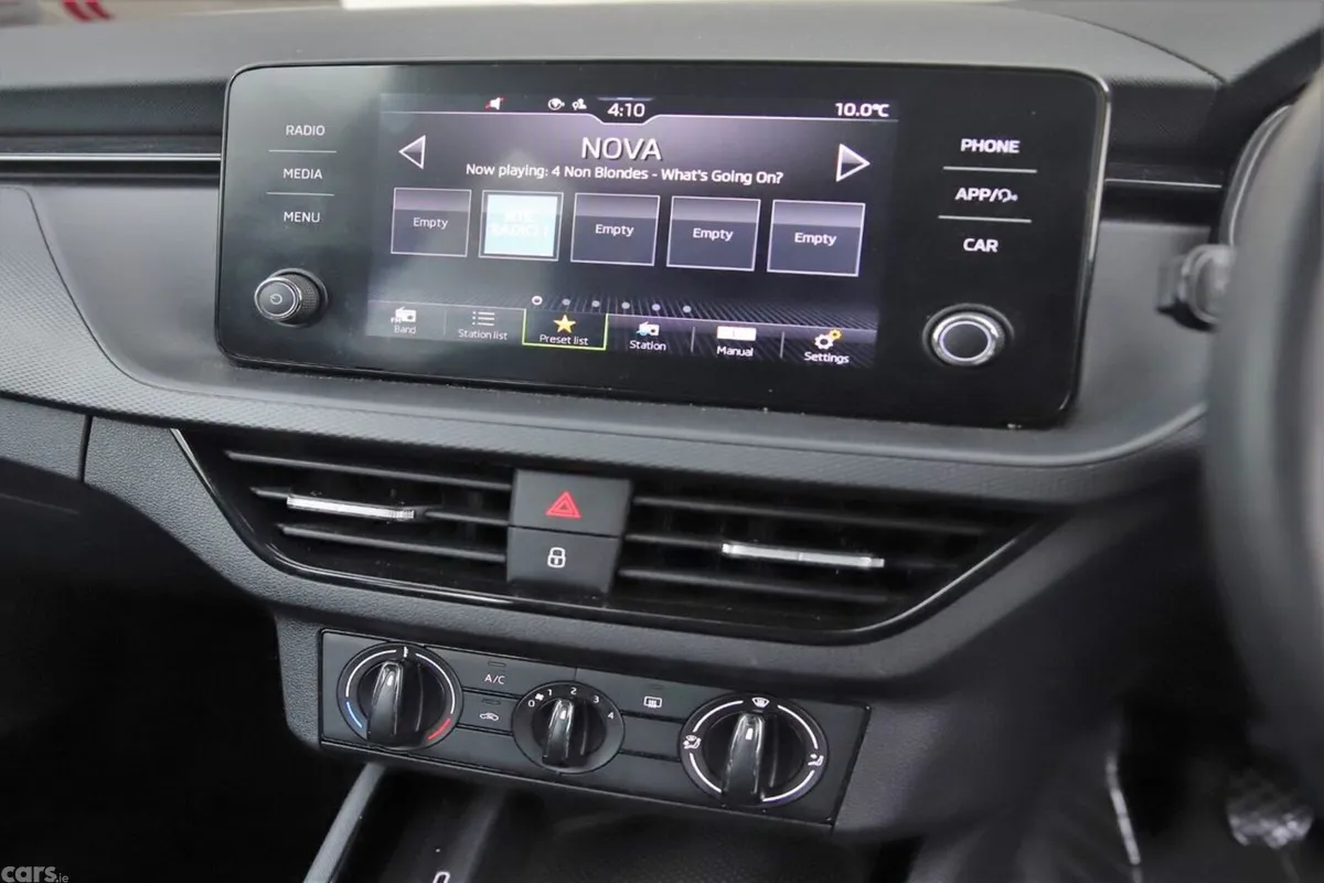 Skoda Kamiq Hatchback, Petrol, 2024, Grey