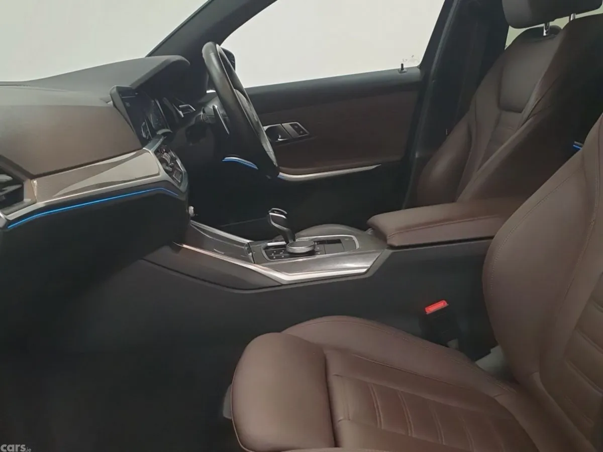BMW 3-Series Saloon, Petrol Plug-in Hybrid, 2022, Grey