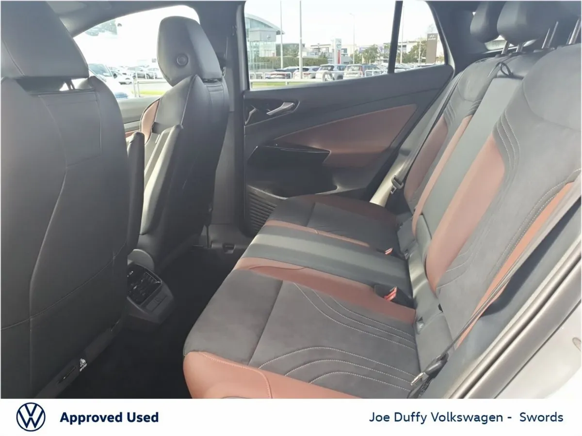 Volkswagen ID.5 Estate, Electric, 2026, White