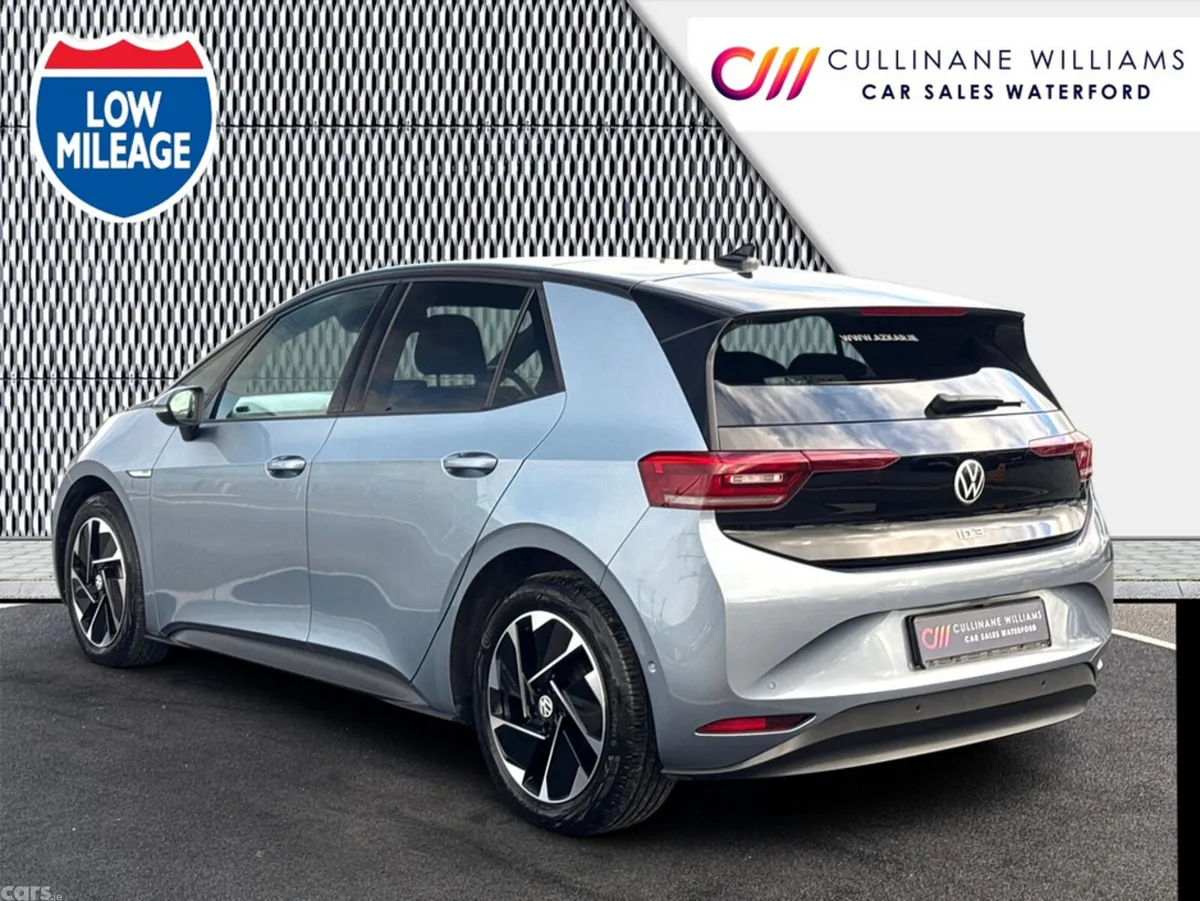 Volkswagen ID.3 Hatchback, Electric, 2022, Blue