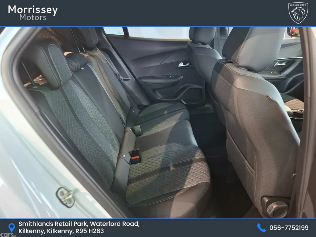 Peugeot 2008 MPV, Petrol, 2025, White