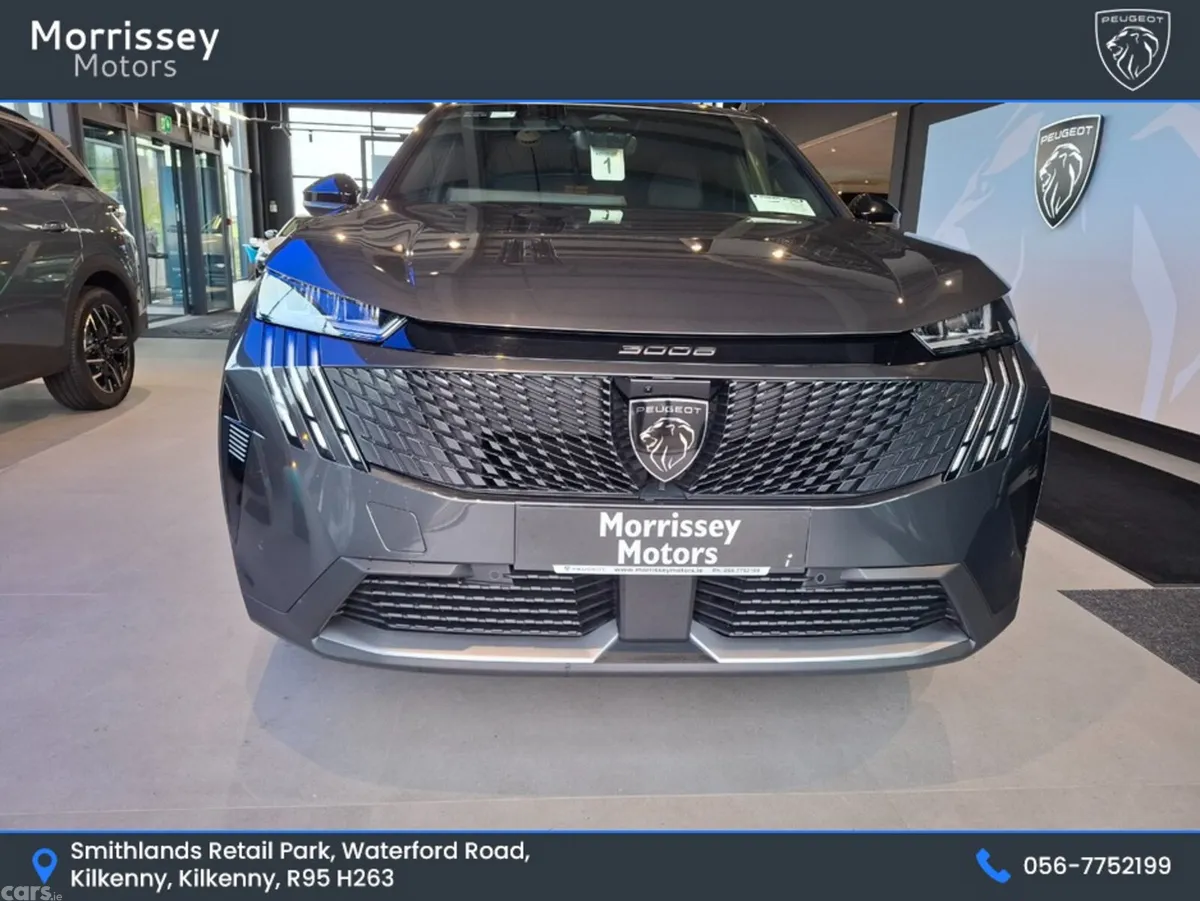 Peugeot 3008 MPV, Petrol, 2025, Grey