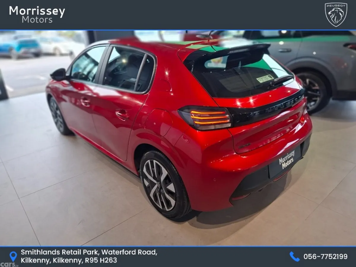 Peugeot 208 Hatchback, Petrol, 2024, Red