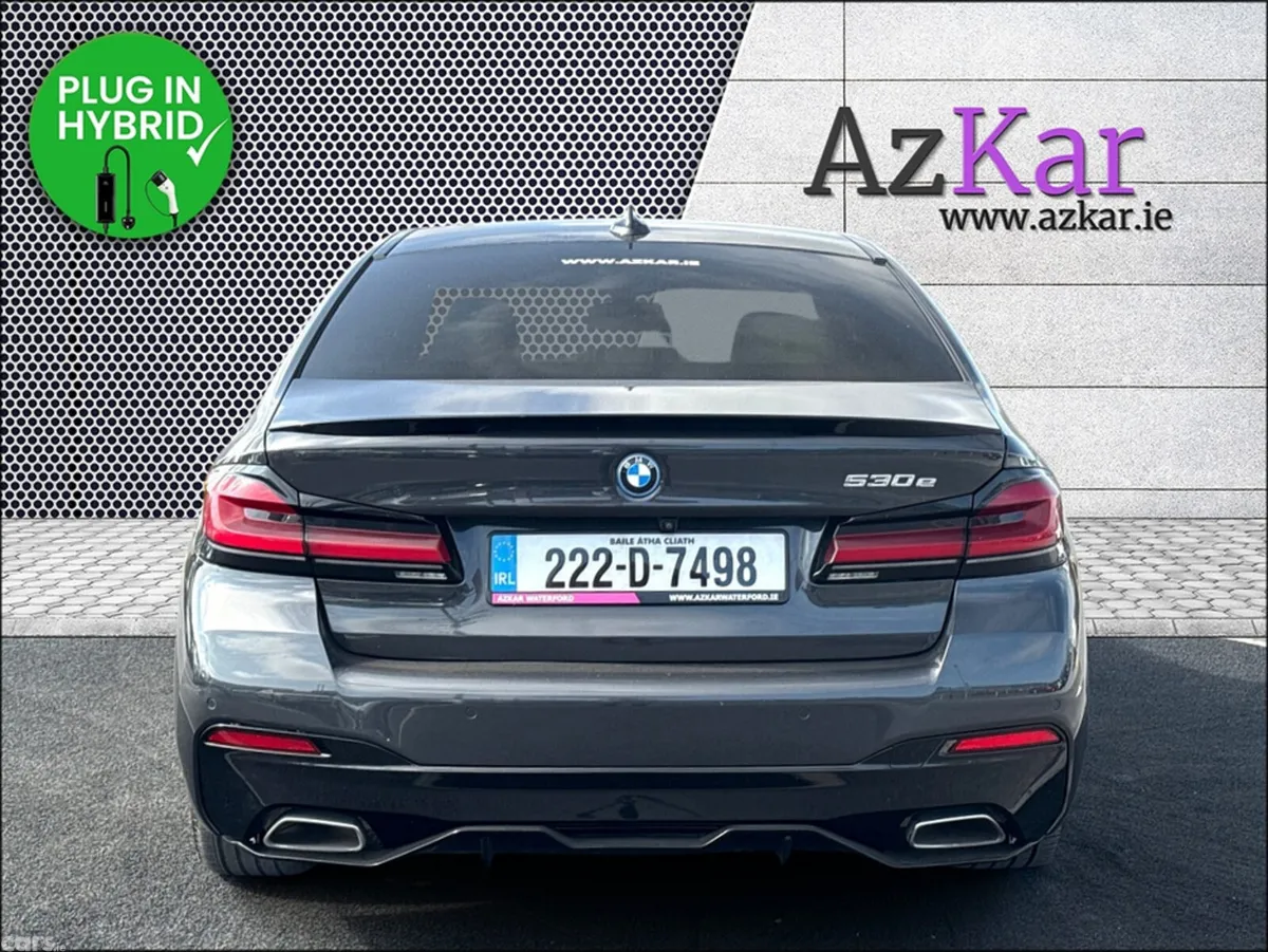 BMW 5-Series Saloon, Petrol Plug-in Hybrid, 2022, Grey