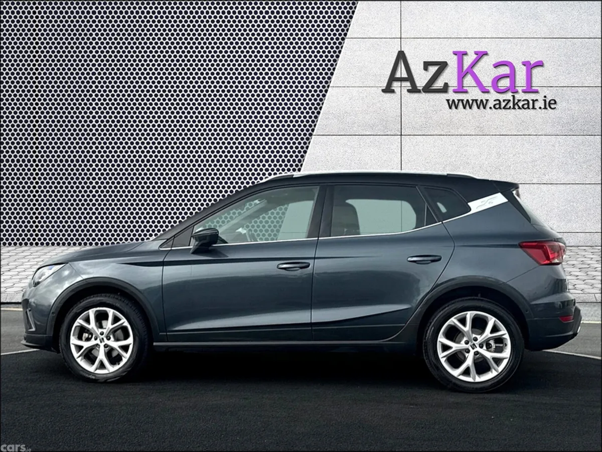 SEAT Arona Hatchback, Petrol, 2024, Grey