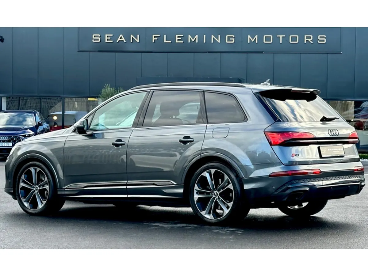 Audi Q7 SUV, Petrol Hybrid, 2024, Grey