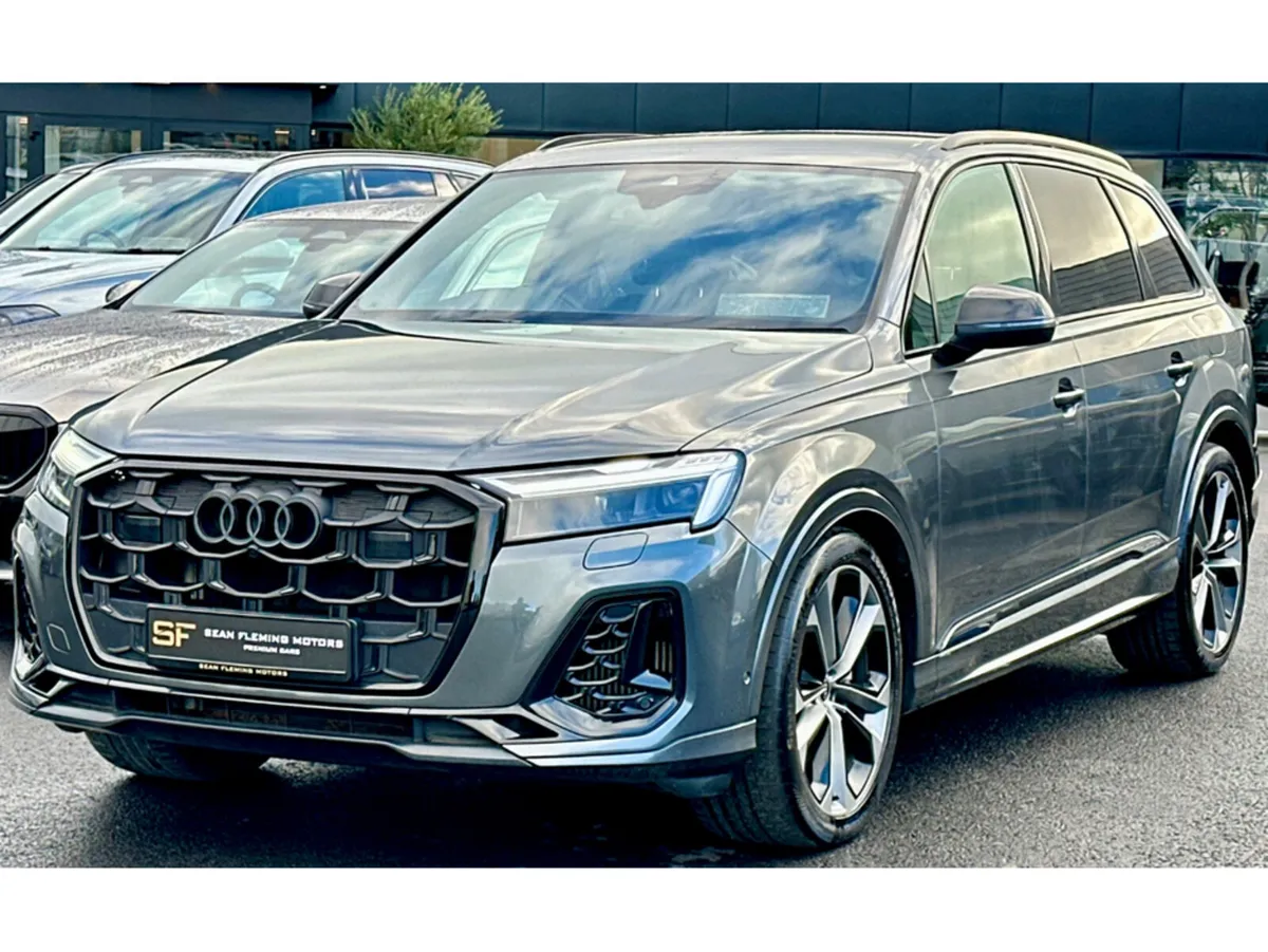 Audi Q7 SUV, Petrol Hybrid, 2024, Grey
