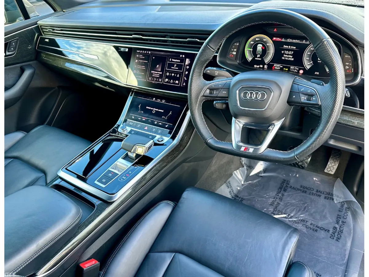 Audi Q7 SUV, Petrol Hybrid, 2024, Grey