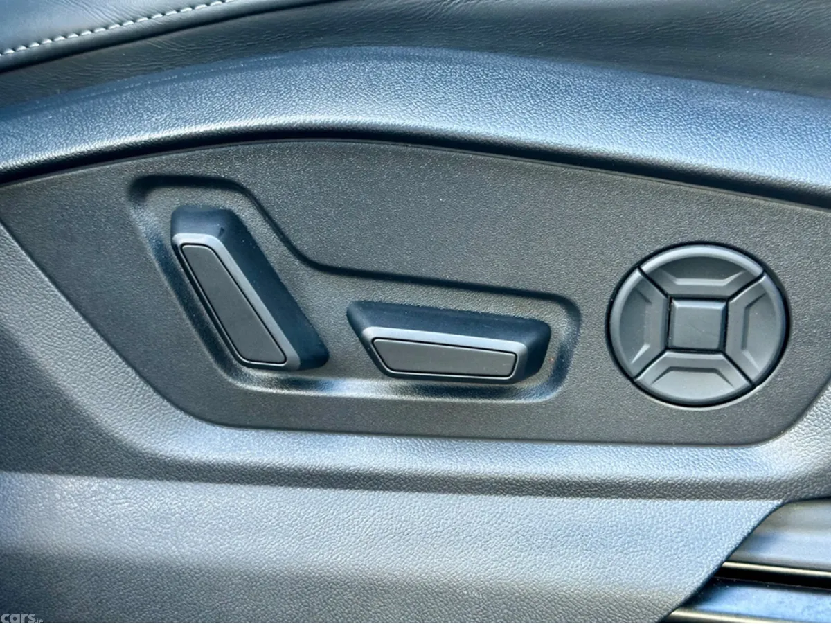 Audi Q7 SUV, Petrol Hybrid, 2024, Grey