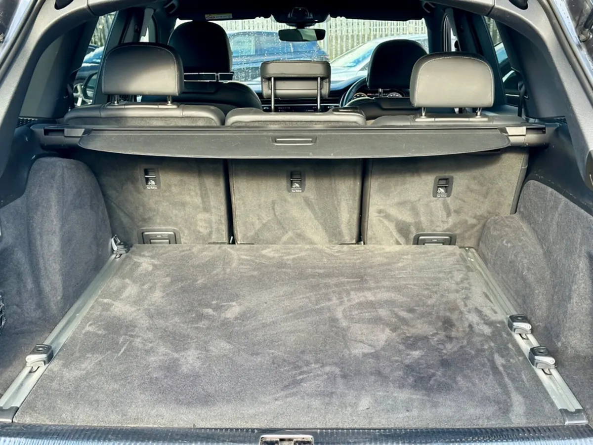 Audi Q7 SUV, Petrol Hybrid, 2024, Grey