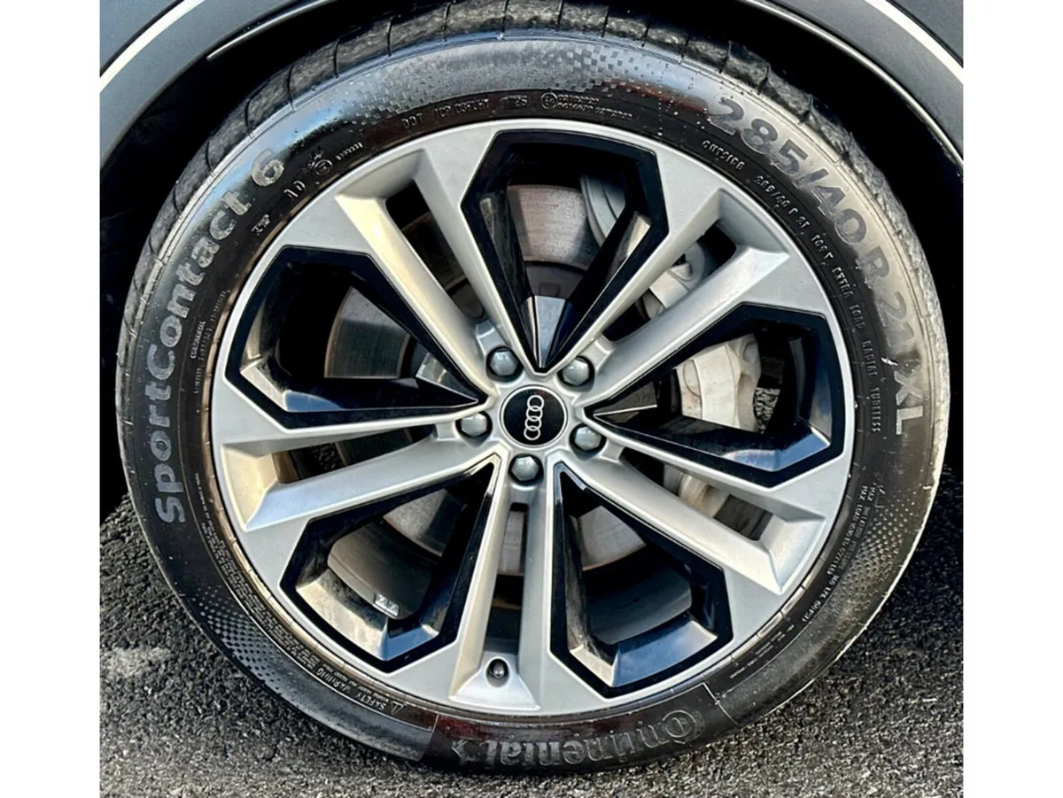 Audi Q7 SUV, Petrol Hybrid, 2024, Grey