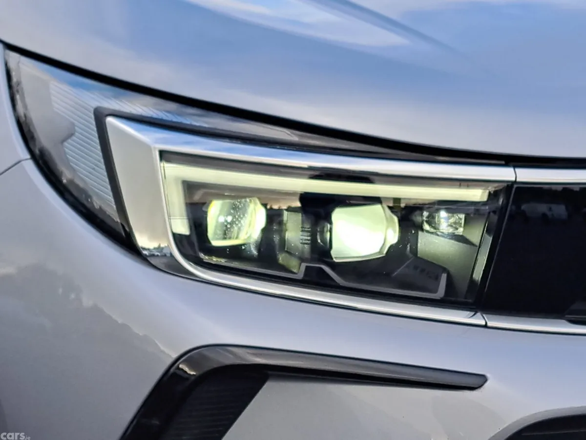 Opel Grandland Hatchback, Petrol Hybrid, 2024, Grey