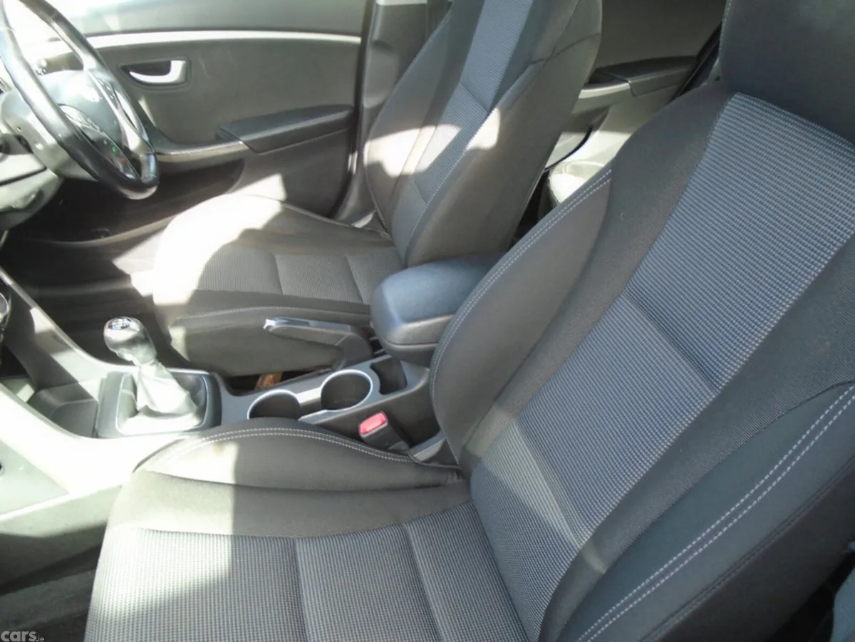 Hyundai i30 Hatchback, Diesel, 2014, Black