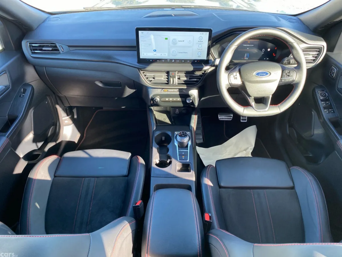 Ford Kuga MPV, Petrol Plug-in Hybrid, 2024, Grey