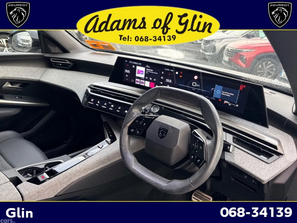 Peugeot 3008 MPV, Petrol, 2025, Grey