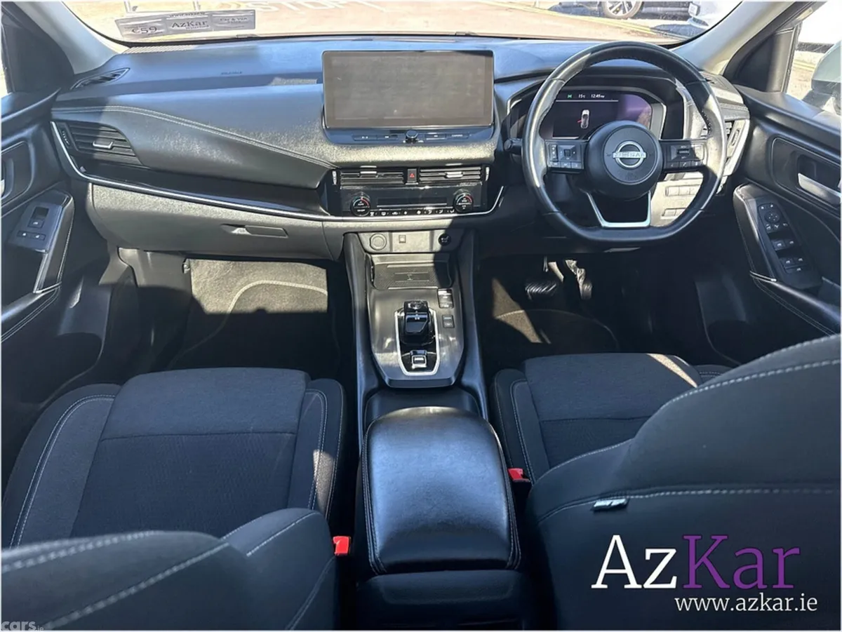 Nissan Qashqai SUV, Petrol, 2024, Grey