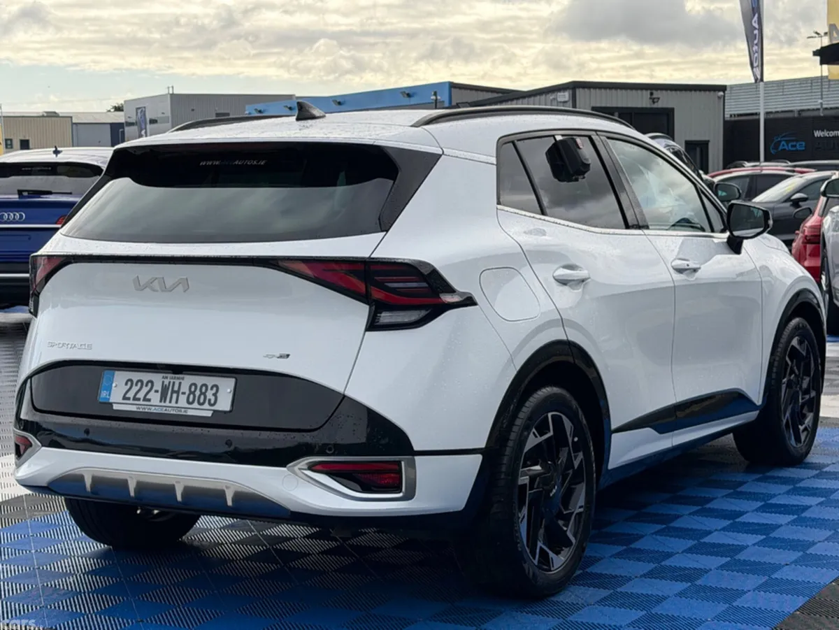Kia Sportage SUV, Petrol Hybrid, 2022, White