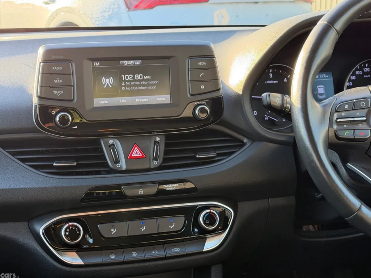 Hyundai i30 Estate, Diesel, 2018, Red