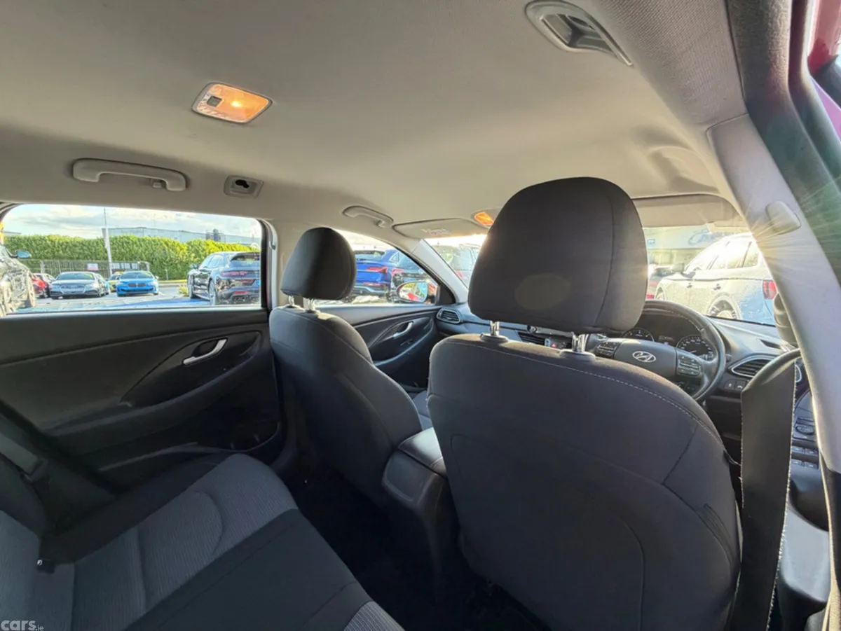 Hyundai i30 Estate, Diesel, 2018, Red