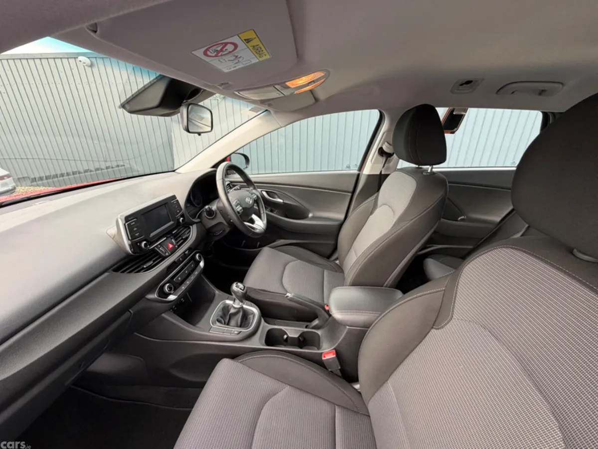 Hyundai i30 Estate, Diesel, 2018, Red