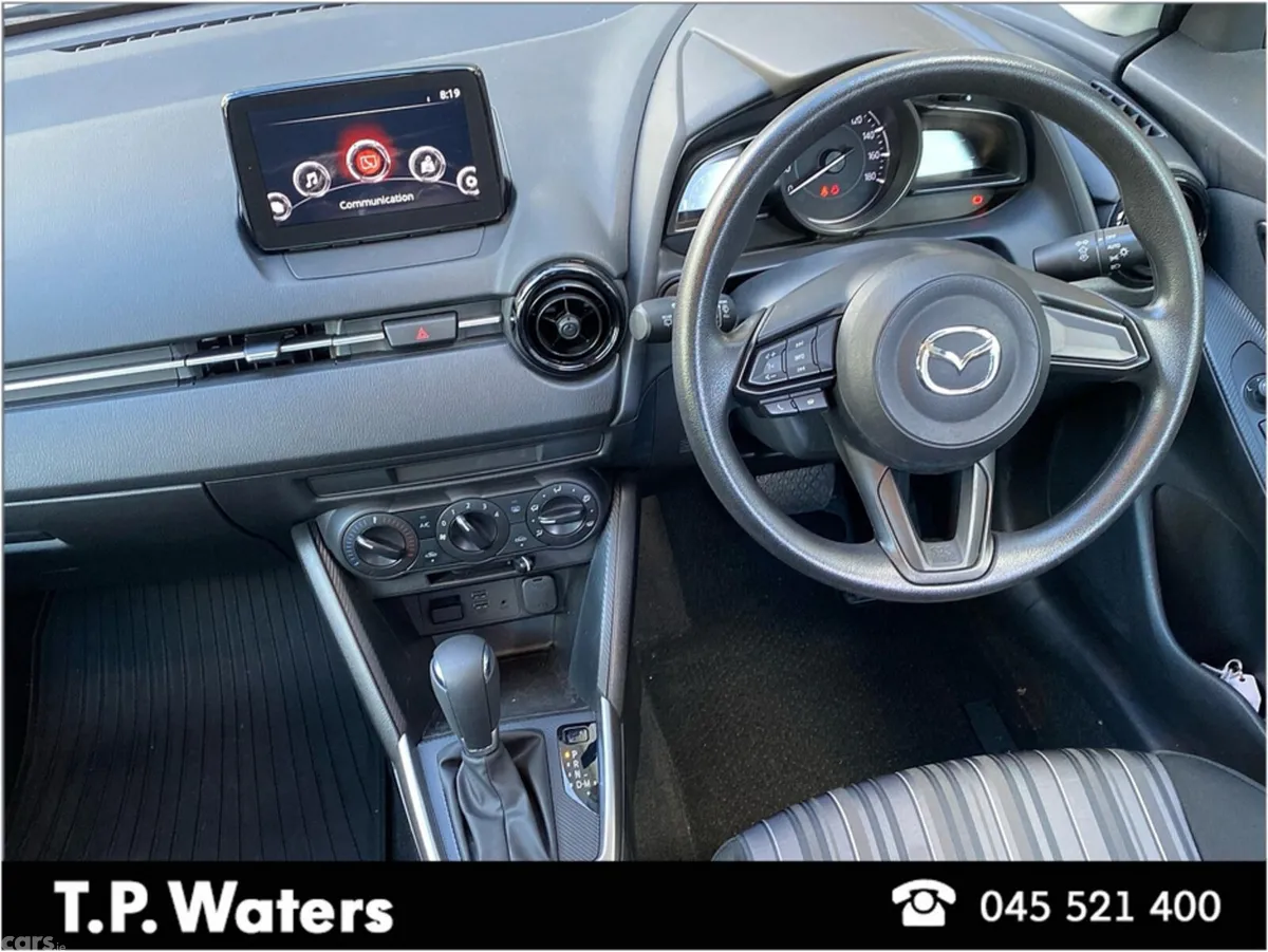 Mazda Mazda2 Hatchback, Petrol, 2021, Silver