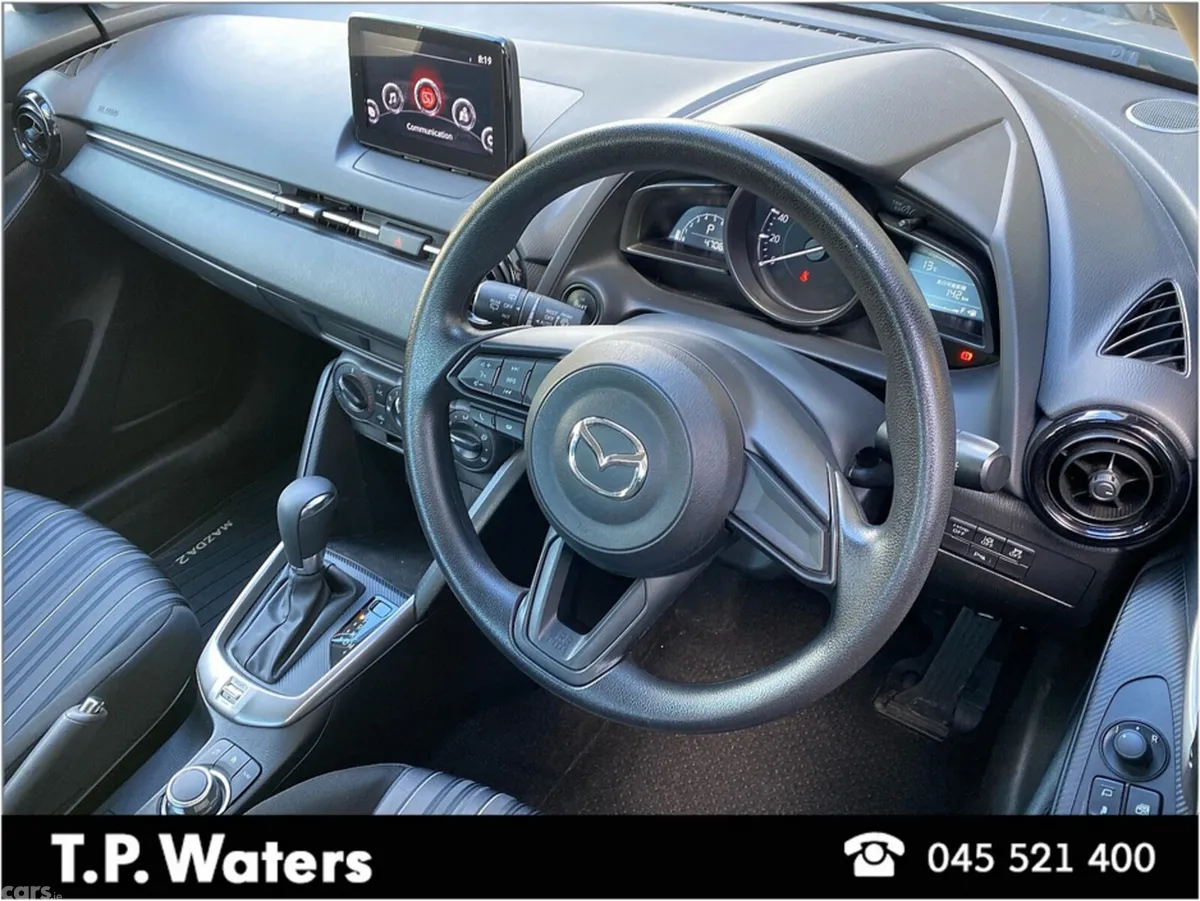 Mazda Mazda2 Hatchback, Petrol, 2021, Silver