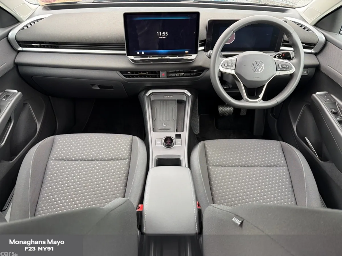 Volkswagen T-Roc SUV, Petrol, 2026, Black