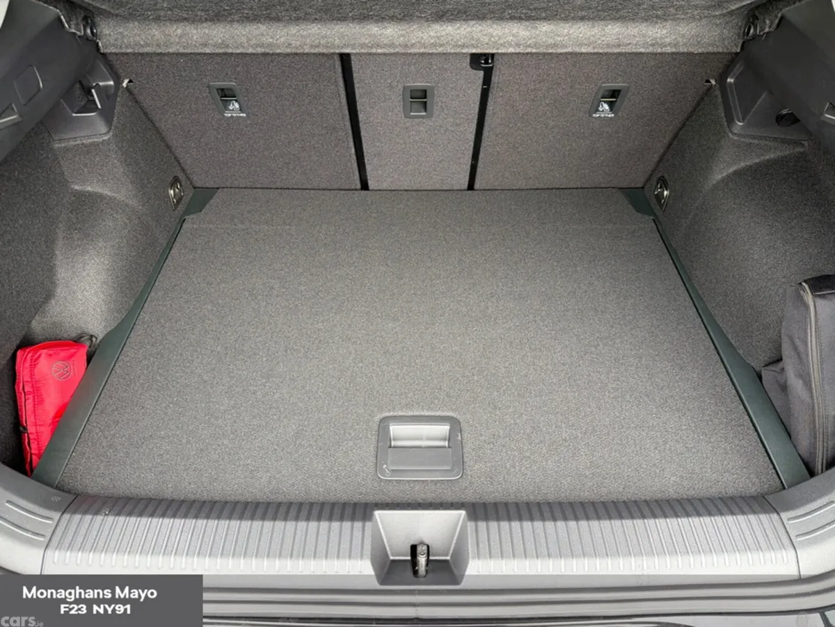 Volkswagen T-Roc SUV, Petrol, 2026, Black