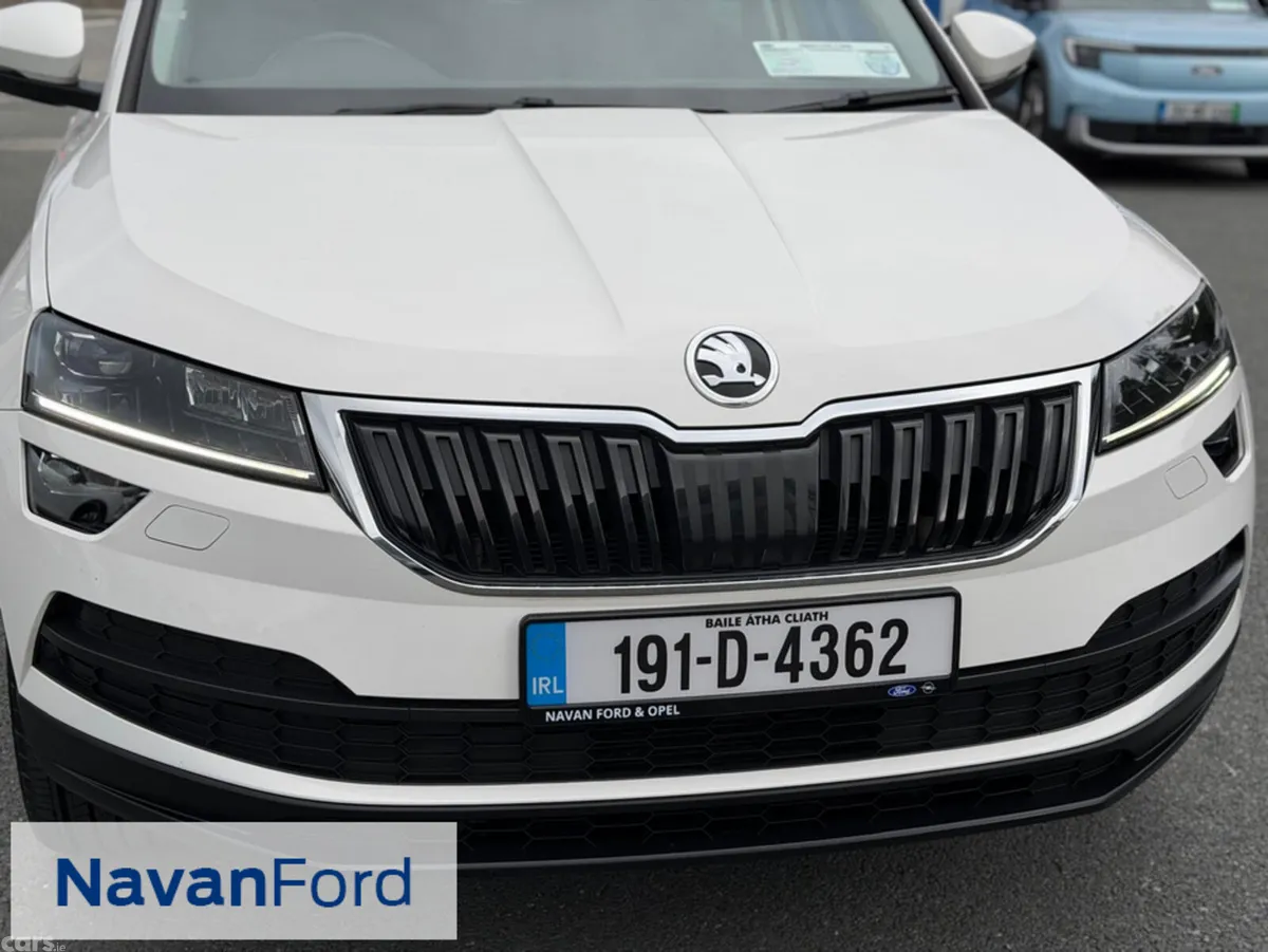 Skoda Karoq SUV, Diesel, 2019, White