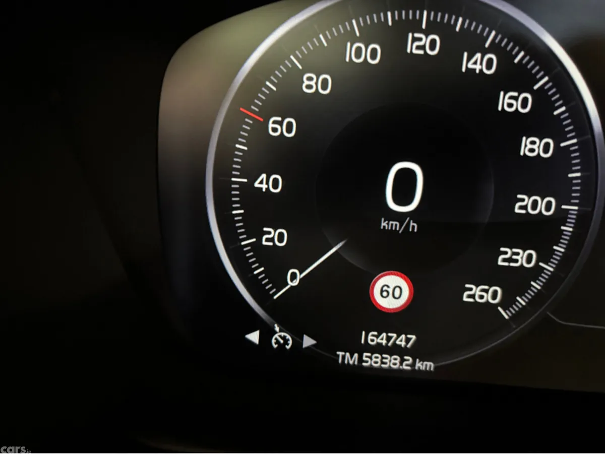 Volvo XC40 SUV, Petrol Plug-in Hybrid, 2021, Red