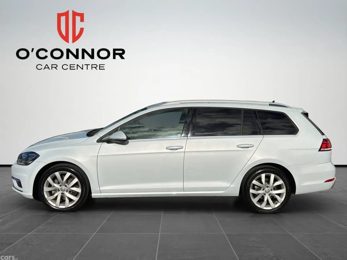Volkswagen Golf Hatchback, Petrol, 2018, White