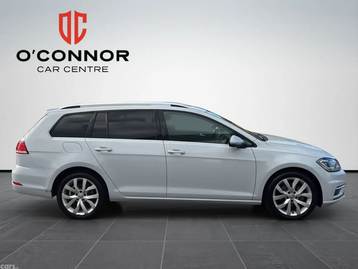 Volkswagen Golf Hatchback, Petrol, 2018, White