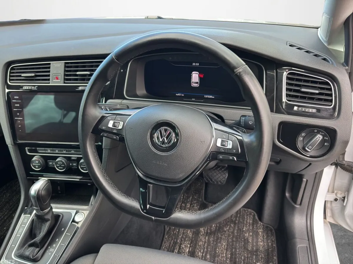 Volkswagen Golf Hatchback, Petrol, 2018, White