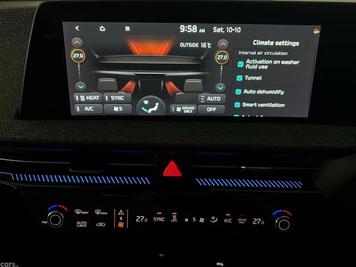 Kia EV6 MPV, Electric, 2022, Grey