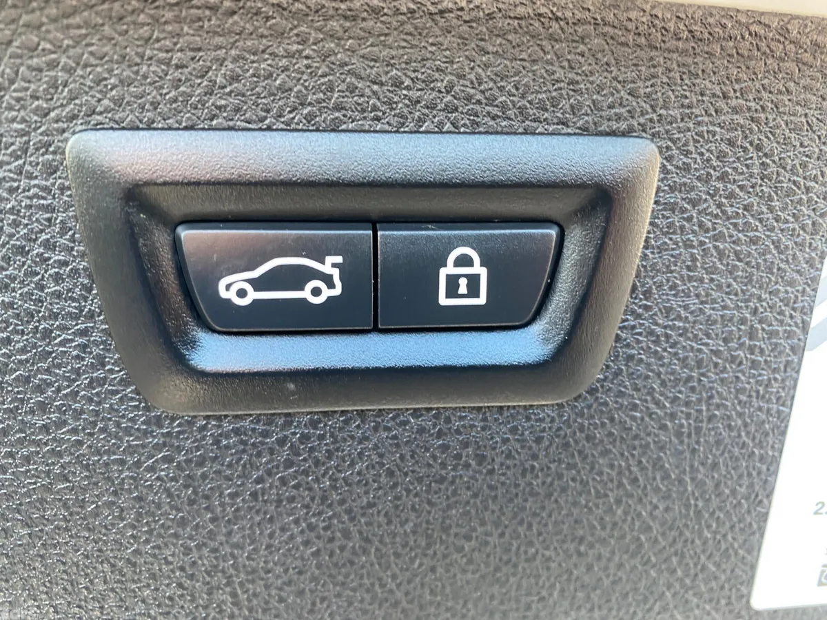 BMW 3-Series Estate, Diesel, 2018, White