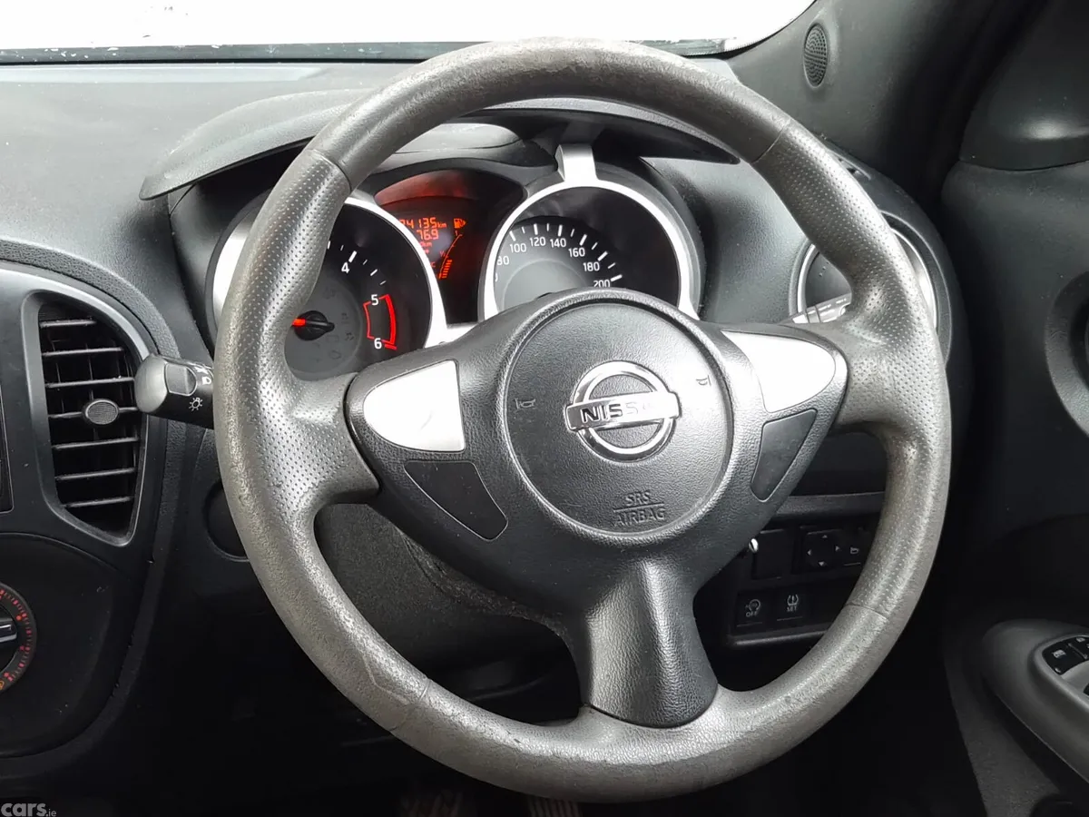 Nissan Juke SUV, Diesel, 2017, Grey