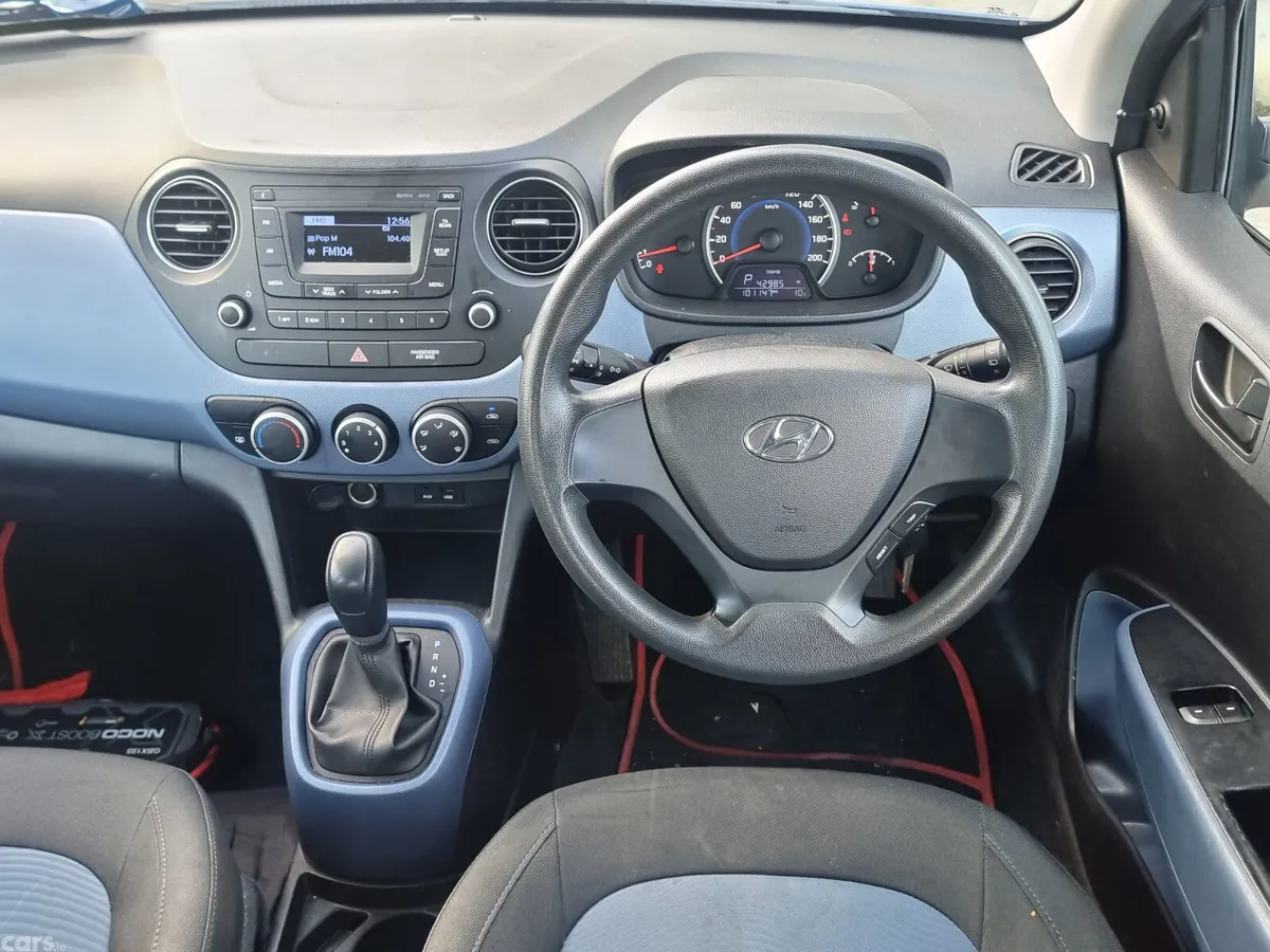 Hyundai i10 Hatchback, Petrol, 2018, Blue