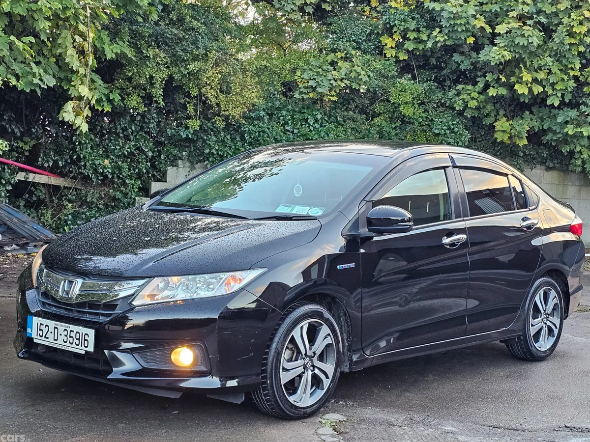 Honda Grace Saloon, Petrol Hybrid, 2015, Black