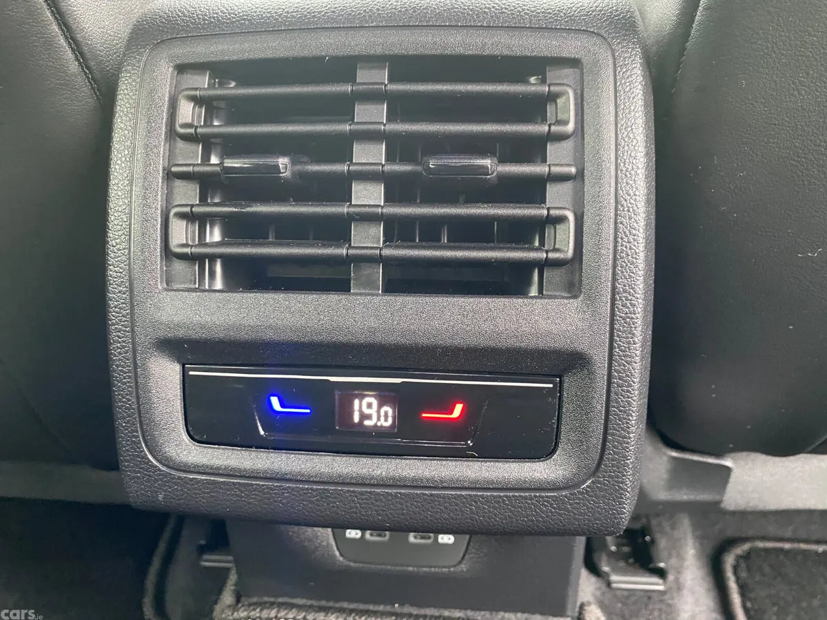 Volkswagen Golf Estate, Diesel, 2024, Black