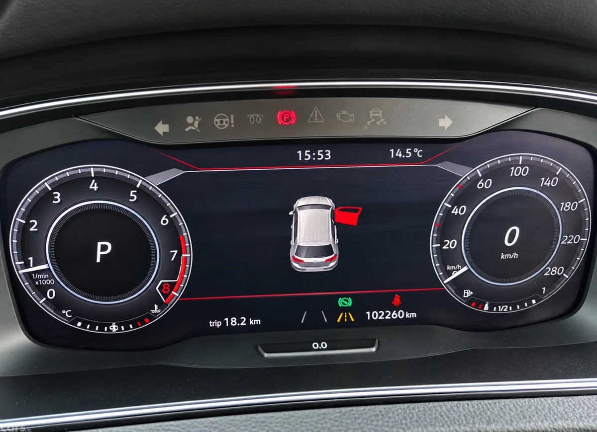 Volkswagen Golf Hatchback, Petrol, 2018, White