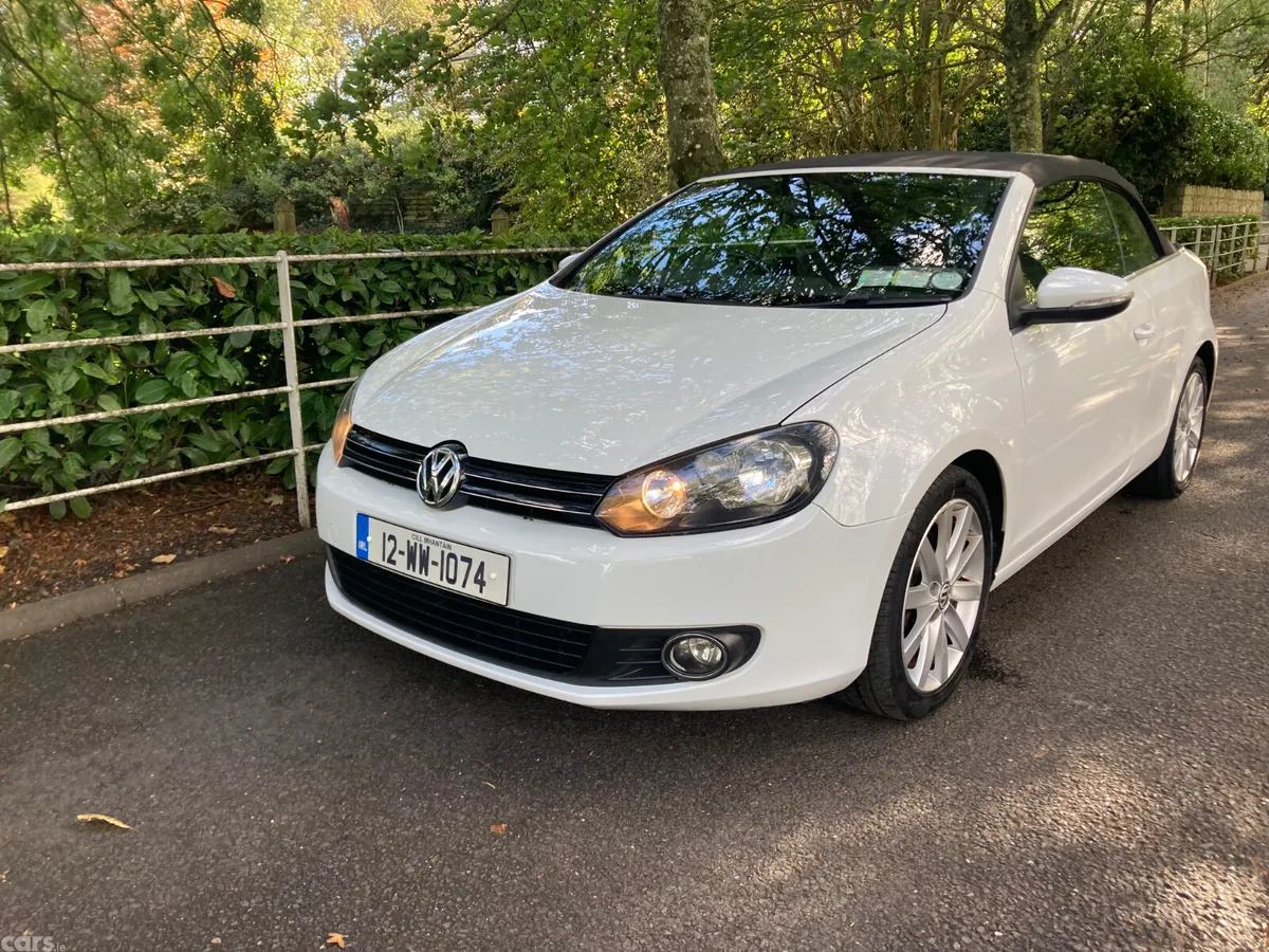 Volkswagen Golf Convertible, Diesel, 2012, White